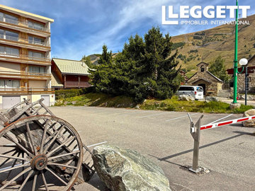 ahr0chm6ly9jzg4uagvzdglhlmltbw8vaw1hz2uvvevom