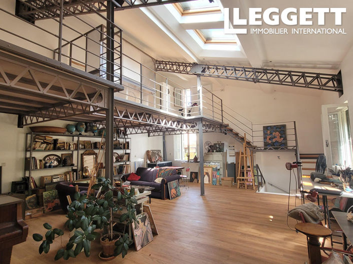 Image No.1-2 Bed House for sale