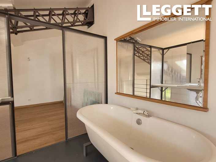 Image No.7-2 Bed House for sale