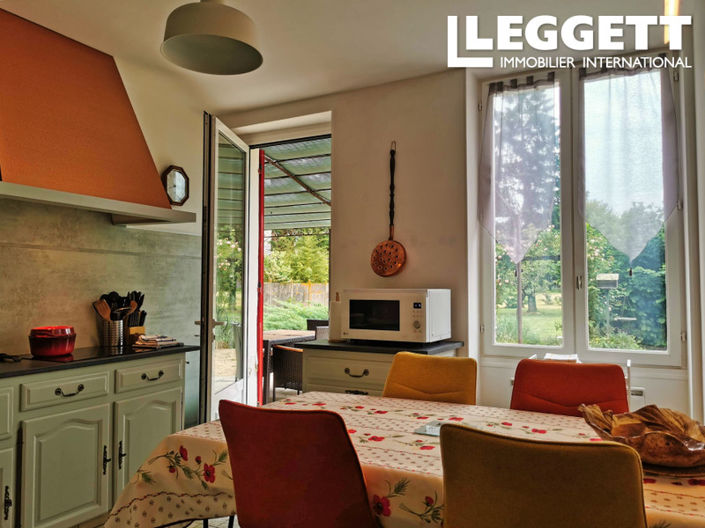 Image No.10-4 Bed House for sale