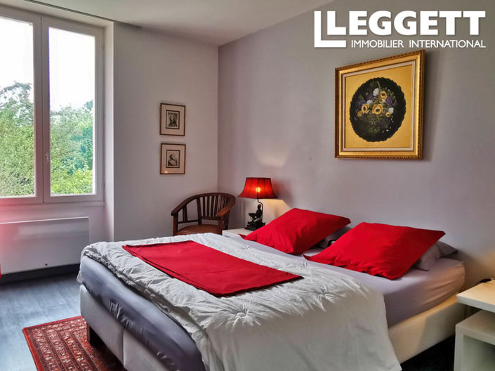 Image No.7-4 Bed House for sale