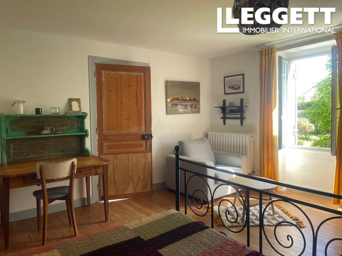 Image No.9-7 Bed House for sale