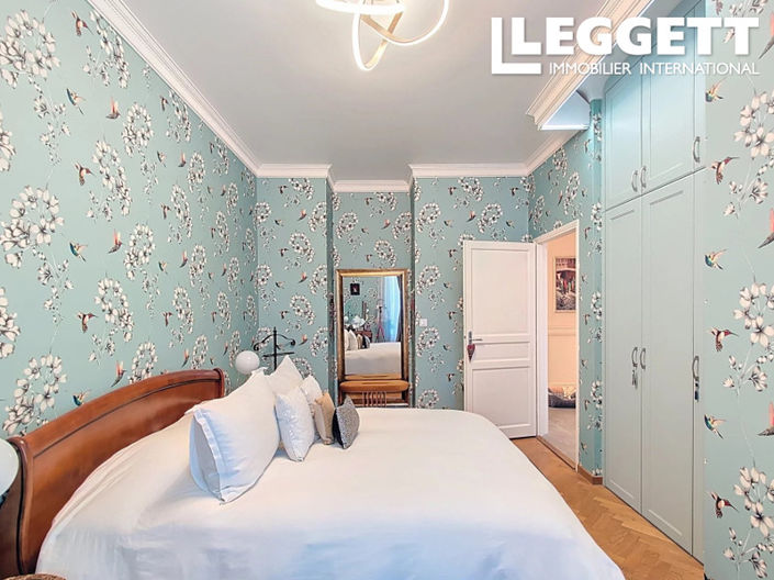 Image No.7-3 Bed Apartment for sale