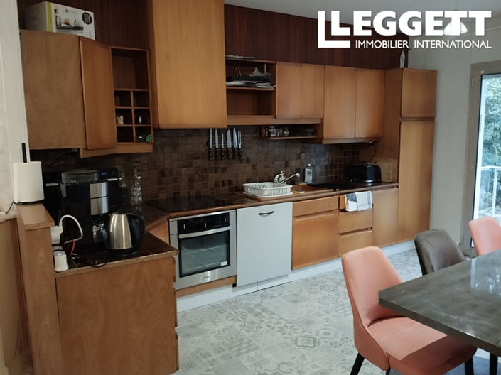 Image No.3-9 Bed House for sale