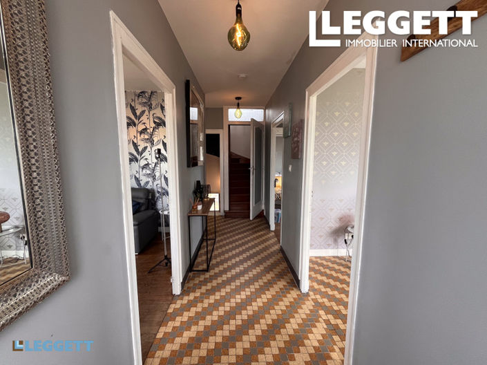 Image No.4-3 Bed House for sale