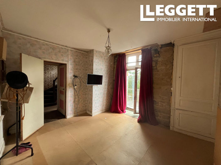 Image No.6-4 Bed House for sale