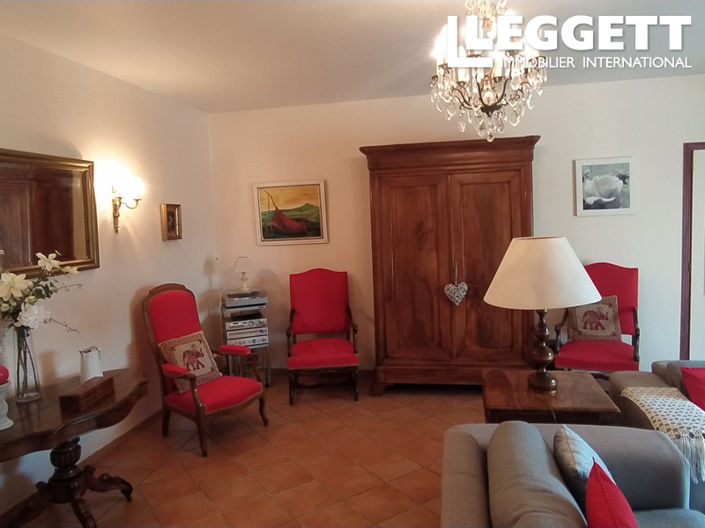 Image No.5-4 Bed House for sale