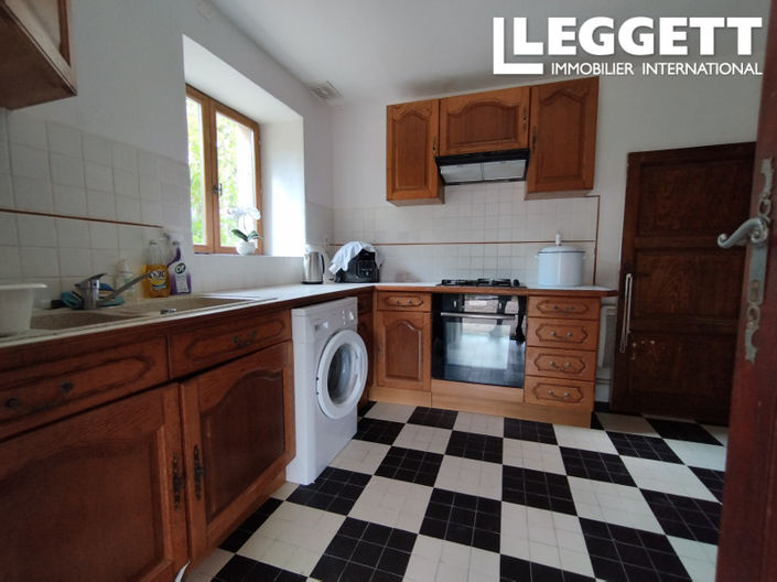 Image No.3-3 Bed House for sale