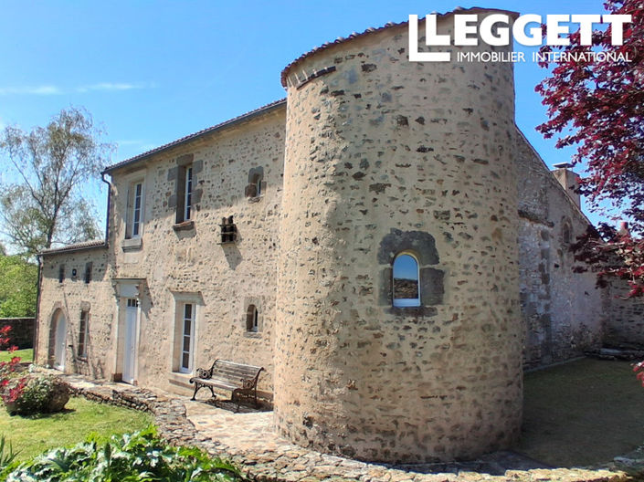 Image No.1-4 Bed House for sale