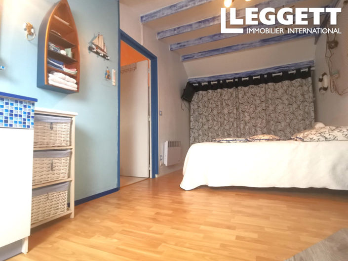 Image No.6-4 Bed House for sale