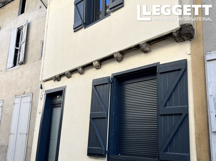 Image No.8-2 Bed House for sale