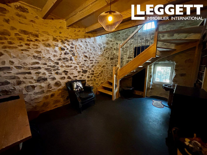 Image No.6-4 Bed House for sale