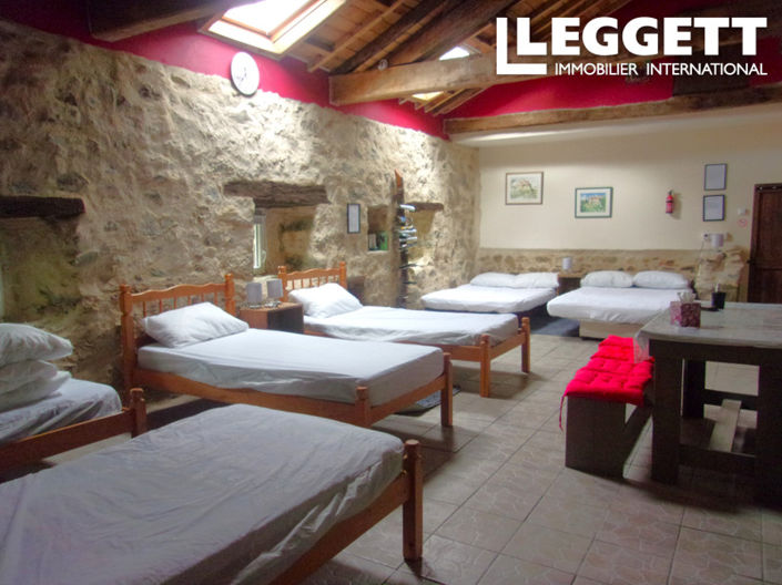 Image No.10-4 Bed House for sale