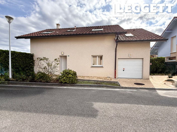 Image No.3-3 Bed House for sale