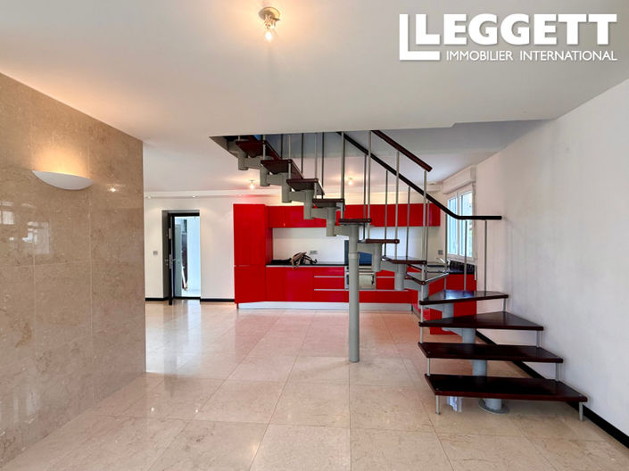 Image No.7-3 Bed House for sale