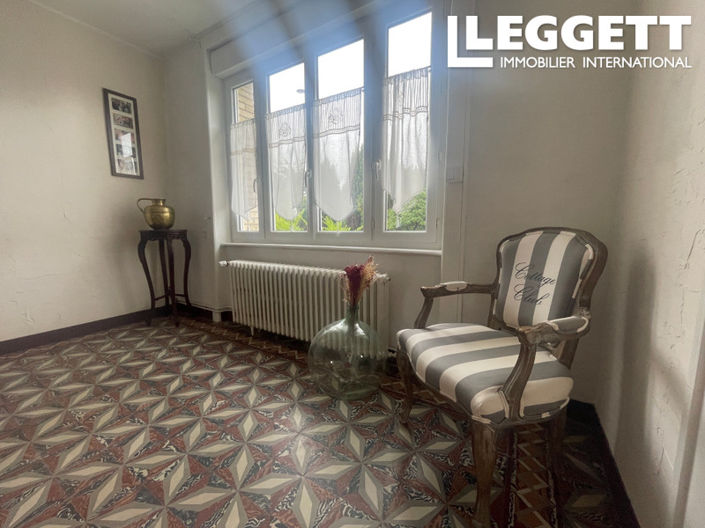 Image No.8-3 Bed House for sale