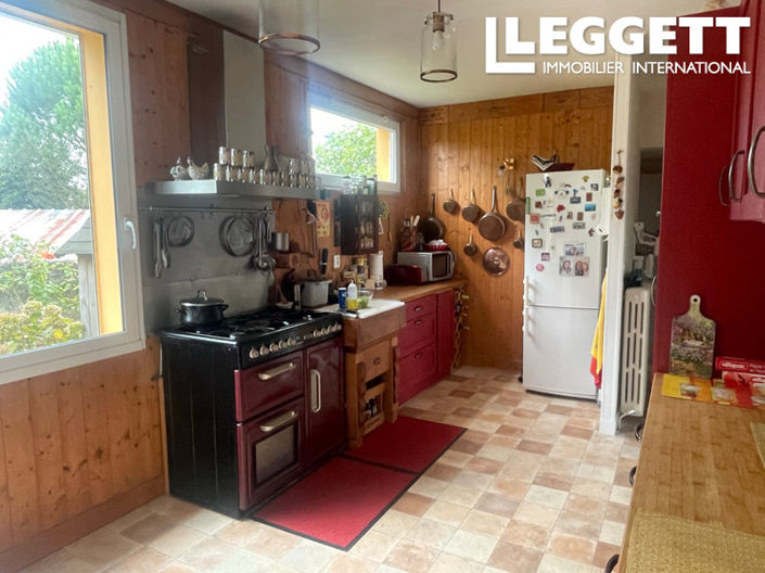 Image No.9-3 Bed House for sale