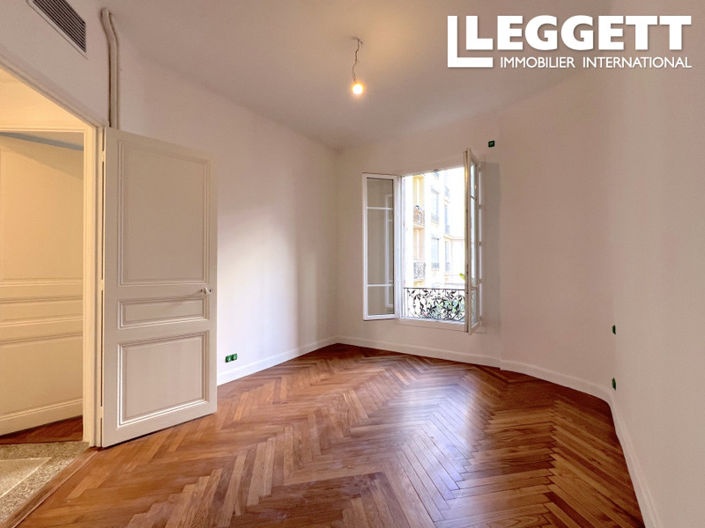 Image No.4-4 Bed Apartment for sale