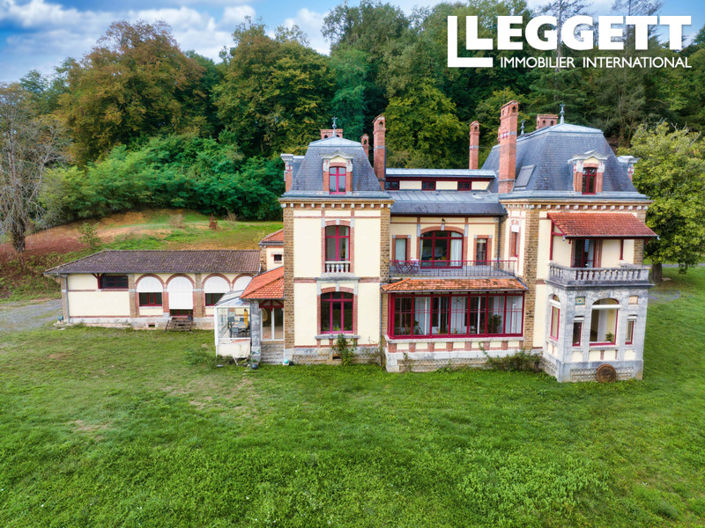 Image No.1-9 Bed Chateaux for sale