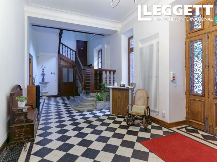 Image No.2-9 Bed Chateaux for sale