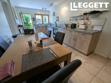 ahr0chm6ly9jzg4uagvzdglhlmltbw8vaw1hz2uvvevom