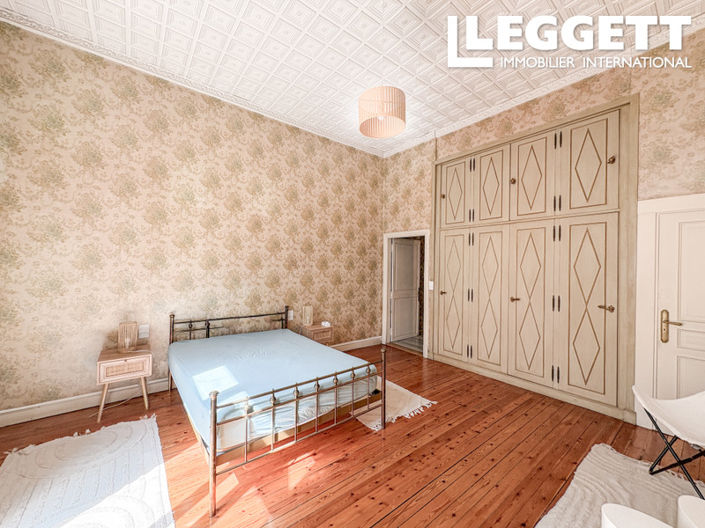 Image No.9-3 Bed Apartment for sale