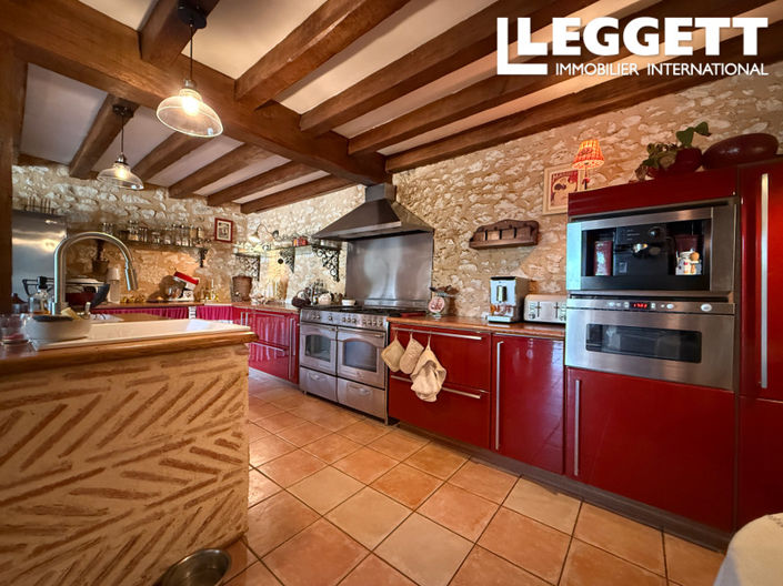 Image No.3-4 Bed House for sale