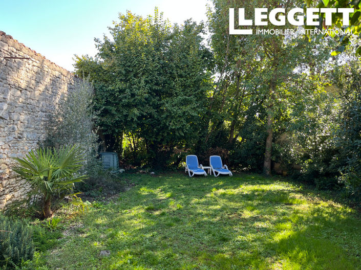 Image No.10-3 Bed House for sale