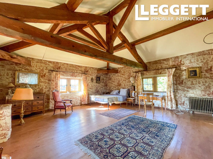 Image No.7-4 Bed House for sale