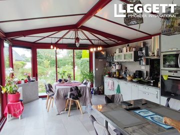 ahr0chm6ly9jzg4uagvzdglhlmltbw8vaw1hz2uvvevom