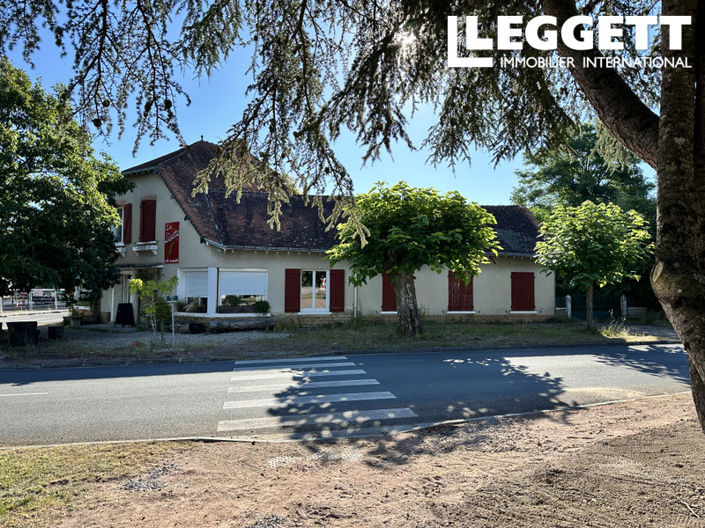 Image No.1-4 Bed Commercial for sale