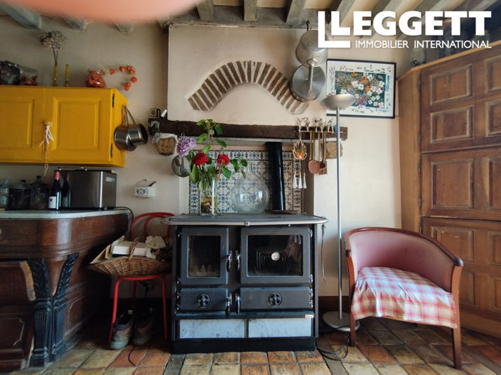 Image No.6-3 Bed House for sale