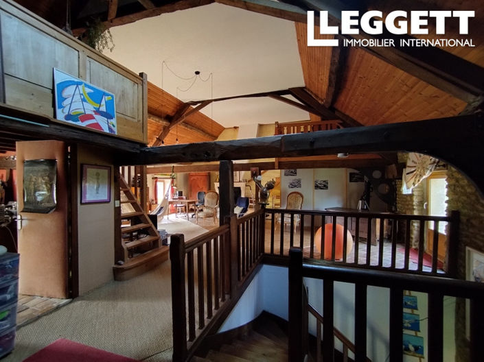 Image No.9-3 Bed House for sale