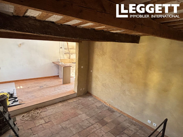 Image No.8-3 Bed House for sale