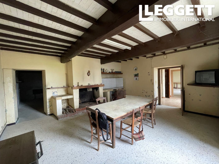 Image No.8-2 Bed House for sale