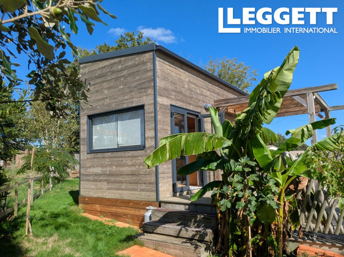 Image No.8-1 Bed House for sale