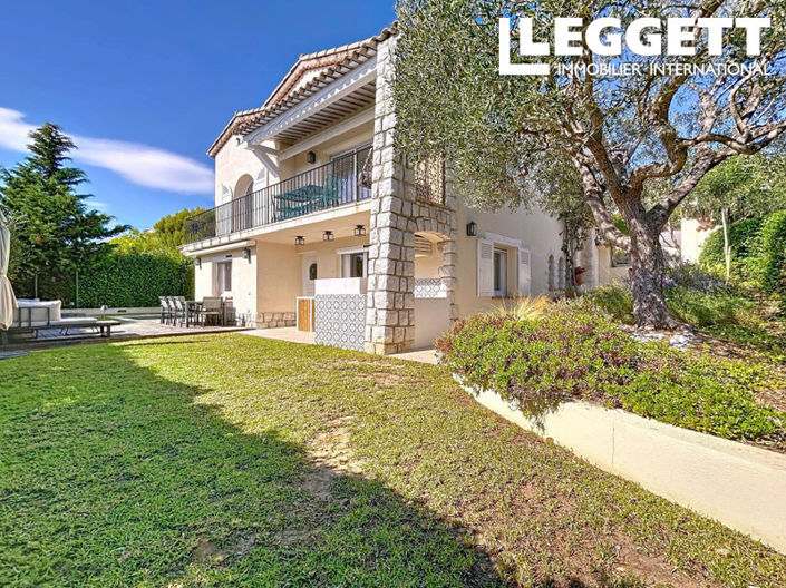 Image No.1-5 Bed House for sale