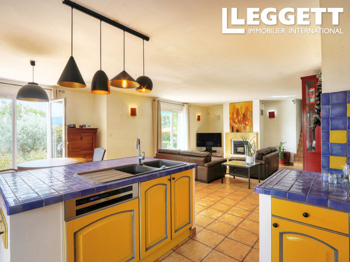 Image No.3-5 Bed House for sale