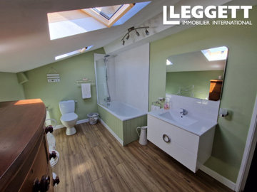 ahr0chm6ly9jzg4uagvzdglhlmltbw8vaw1hz2uvvevom