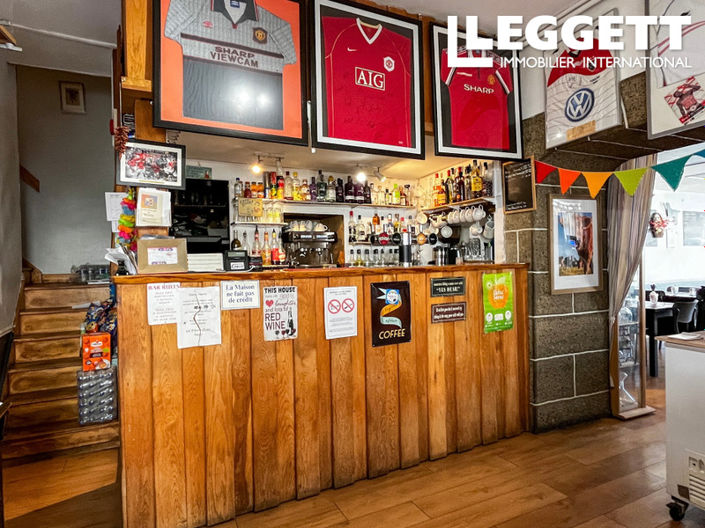 Image No.4-4 Bed Commercial for sale