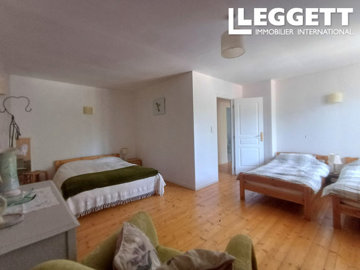 ahr0chm6ly9jzg4uagvzdglhlmltbw8vaw1hz2uvvevom