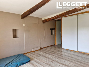 ahr0chm6ly9jzg4uagvzdglhlmltbw8vaw1hz2uvvevom