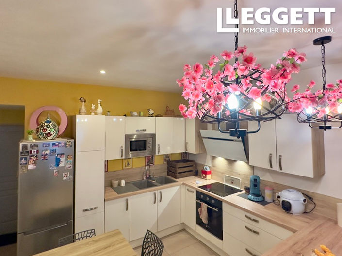 Image No.3-2 Bed House for sale