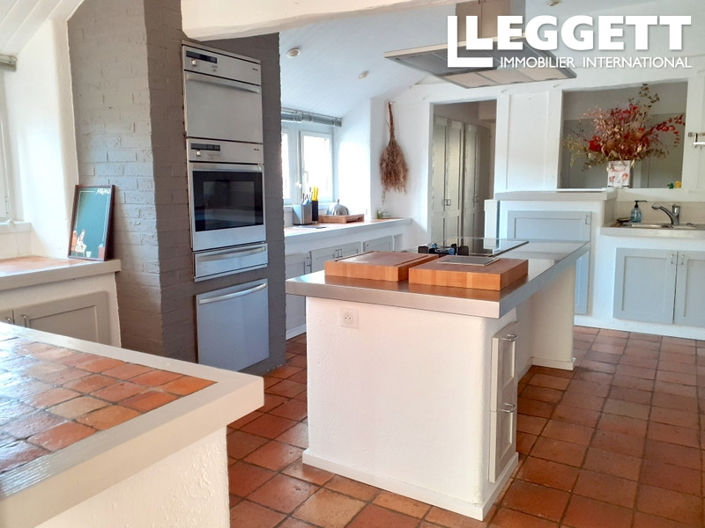 Image No.7-3 Bed House for sale