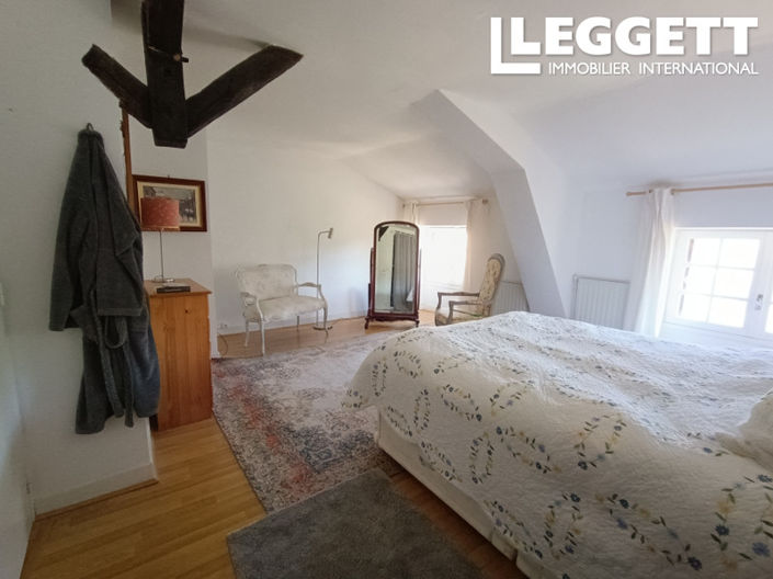 Image No.4-4 Bed House for sale