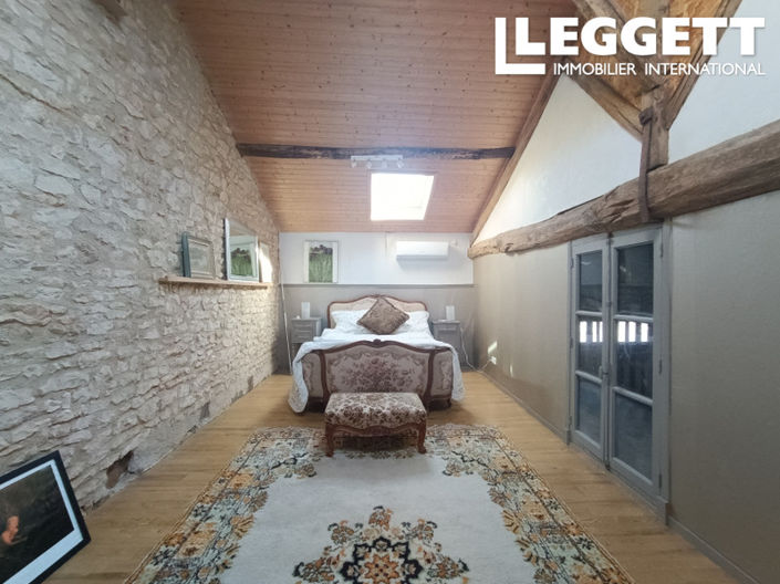 Image No.7-4 Bed House for sale