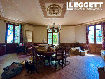 ahr0chm6ly9jzg4uagvzdglhlmltbw8vaw1hz2uvvevom