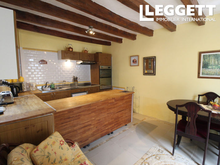 Image No.4-2 Bed House for sale