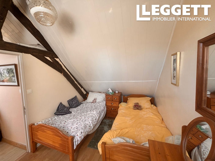 Image No.7-2 Bed House for sale