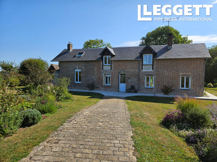 Image No.1-3 Bed House for sale